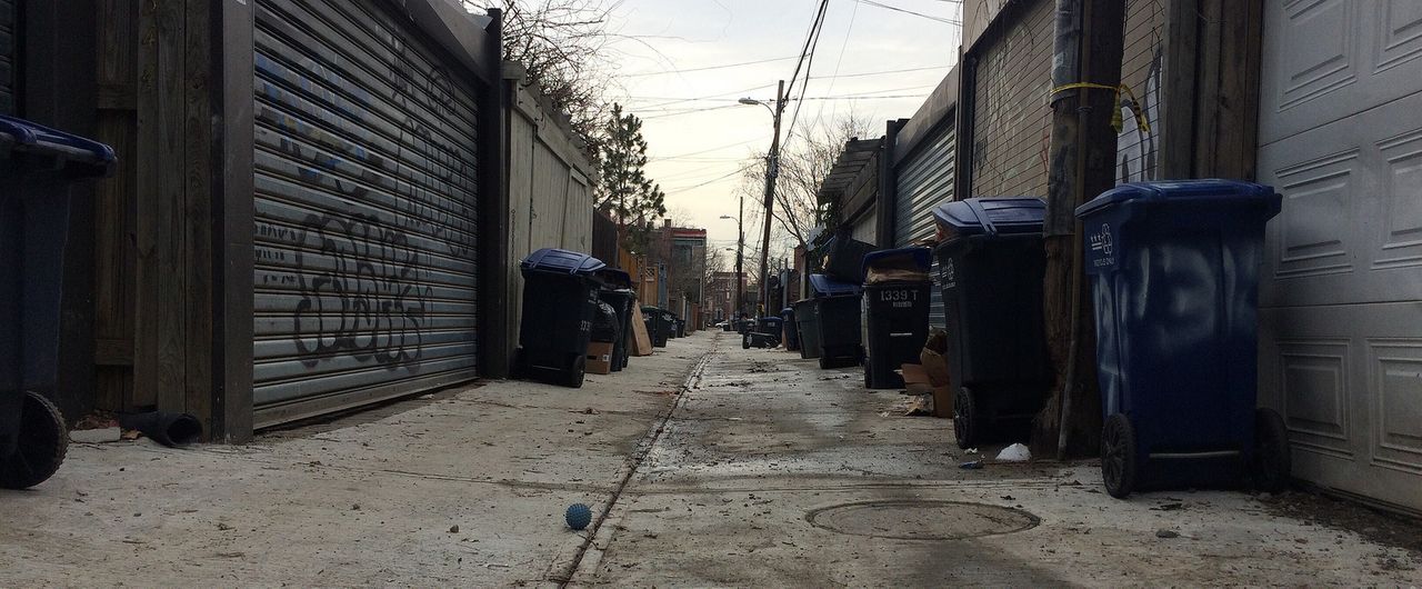 Photo of a dirty alley in DC